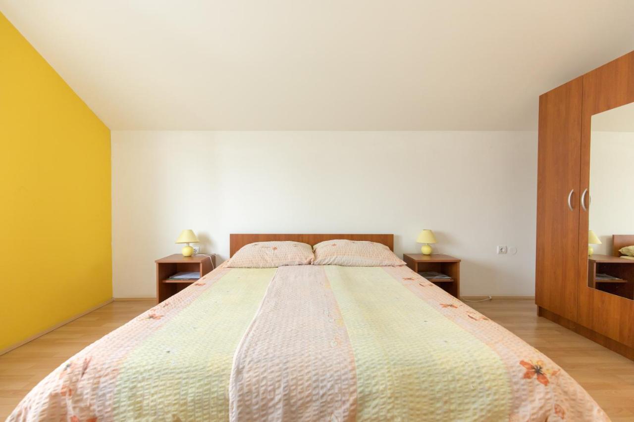 Guesthouse Capistro Bilje المظهر الخارجي الصورة