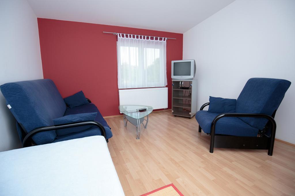 Guesthouse Capistro Bilje المظهر الخارجي الصورة