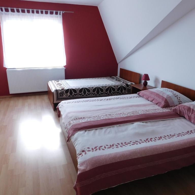 Guesthouse Capistro Bilje المظهر الخارجي الصورة