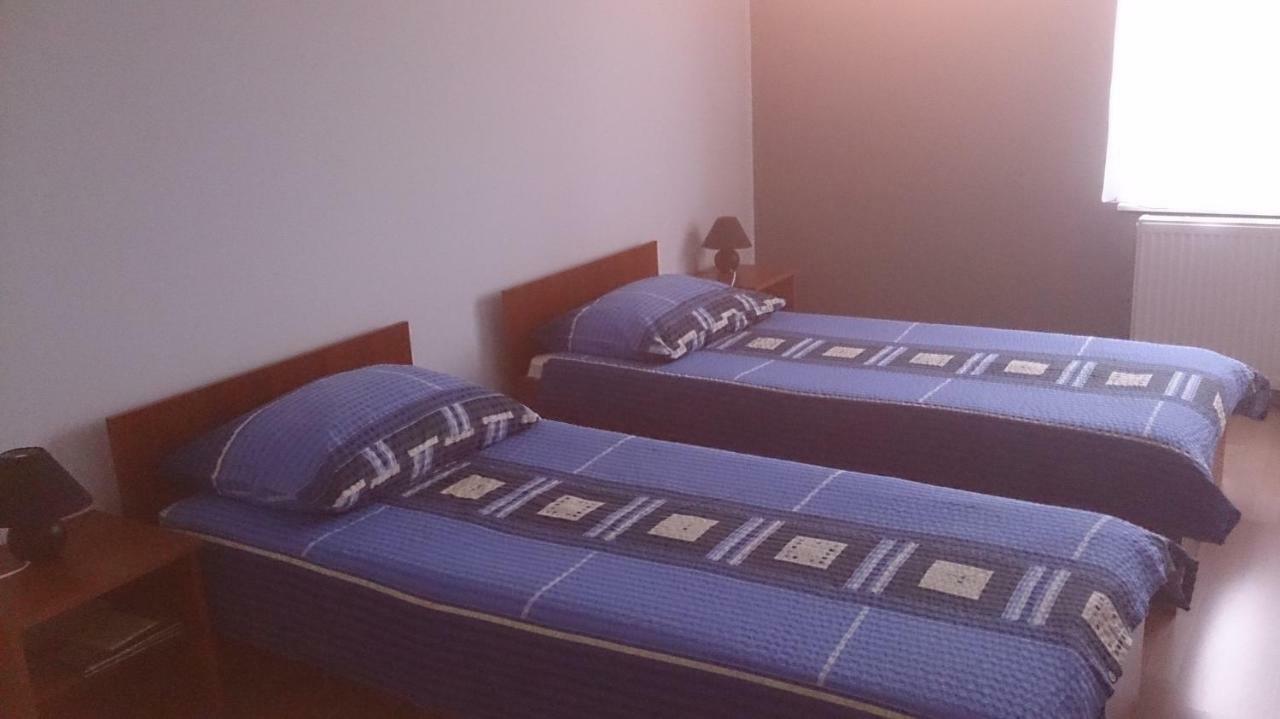 Guesthouse Capistro Bilje المظهر الخارجي الصورة